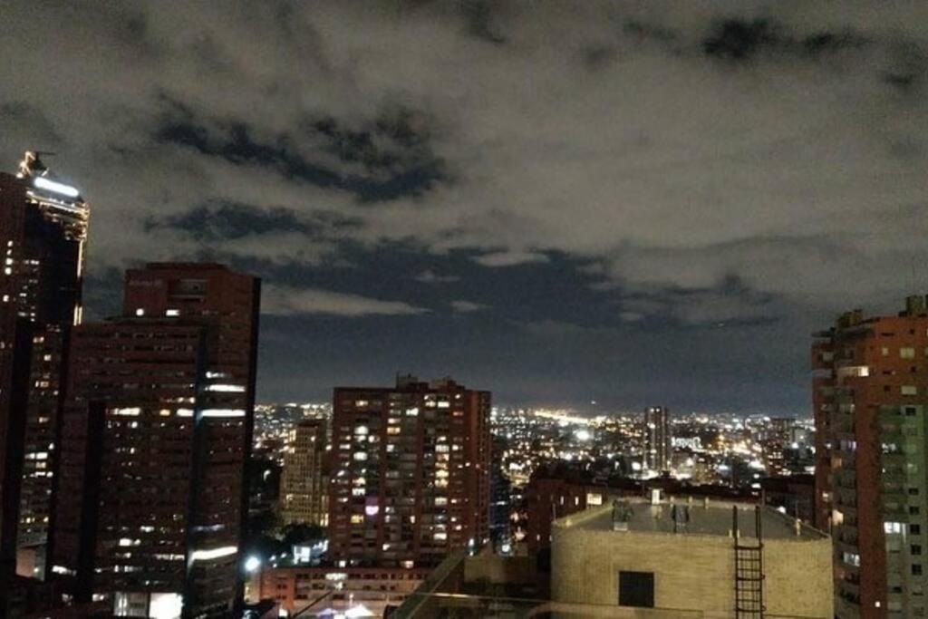 Acogedor Loft En Centro Internacional De Apartment Bogotá